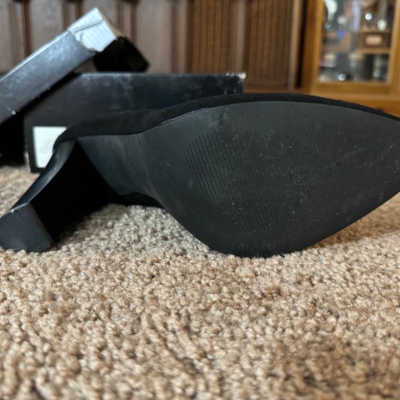 BCBG - Picture 6 of 6